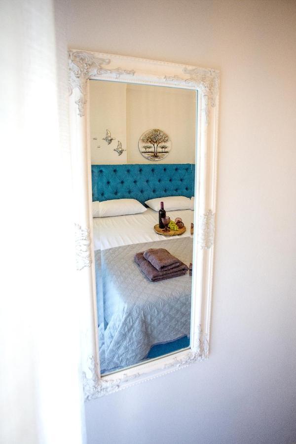 Holiday House Ioanna 2 - Loft Néa Péramos Екстериор снимка