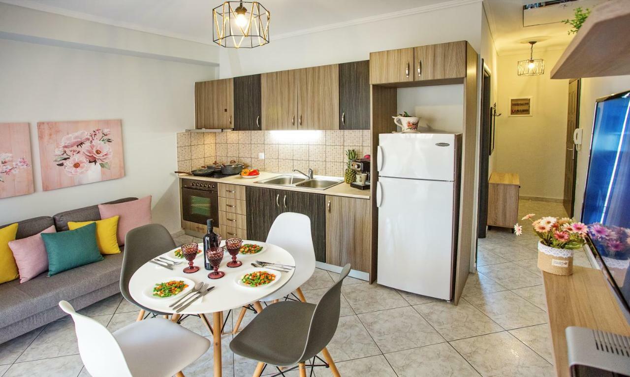Holiday House Ioanna 2 - Loft Néa Péramos Екстериор снимка